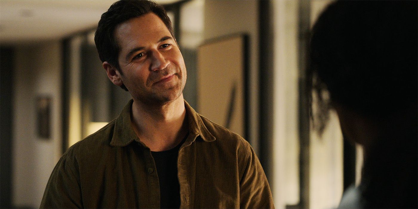 Mickey Haller smiling in The Lincoln Lawyer season 2, episode 10