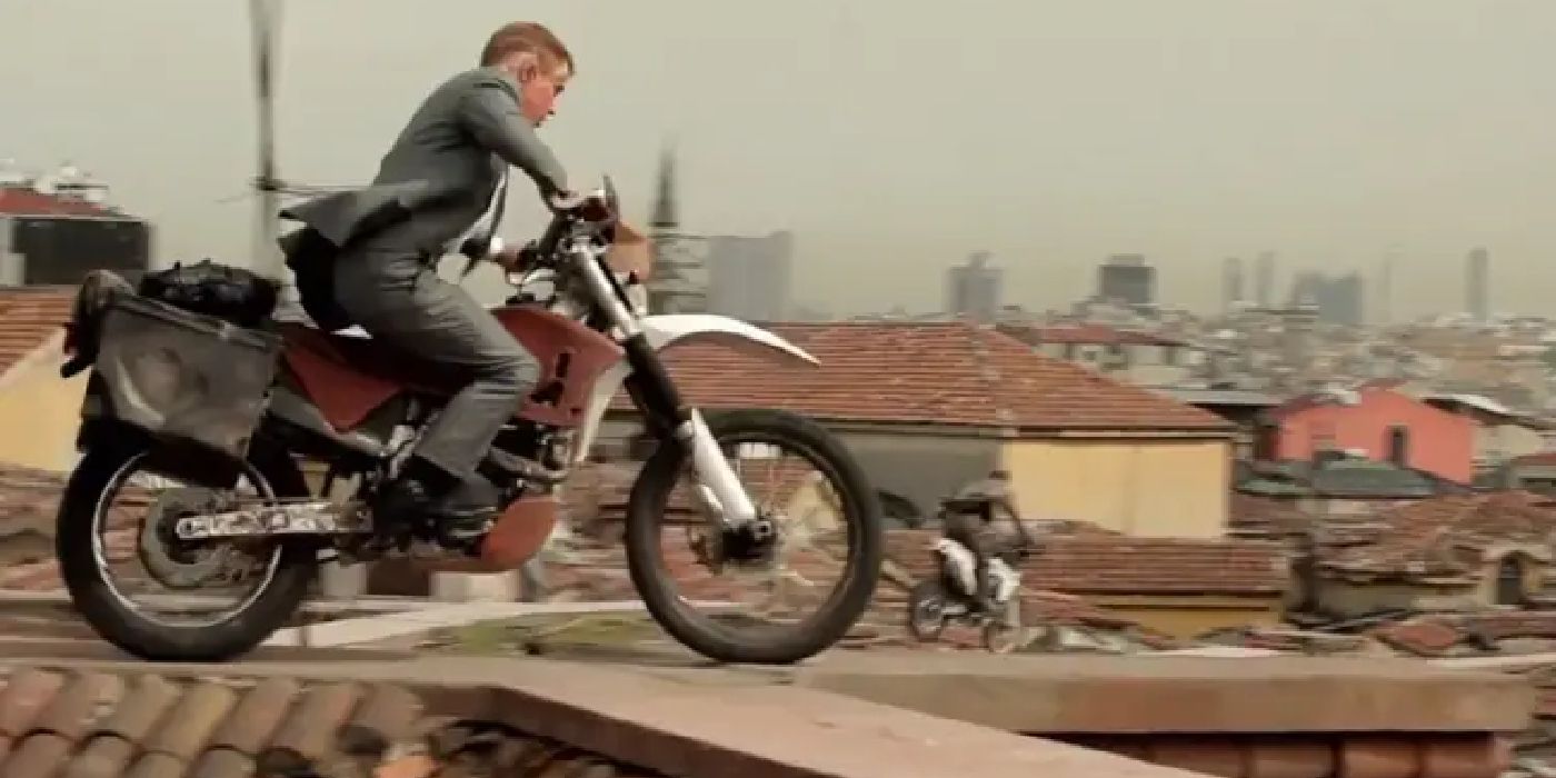 James Bond riding a bike in Skyfall