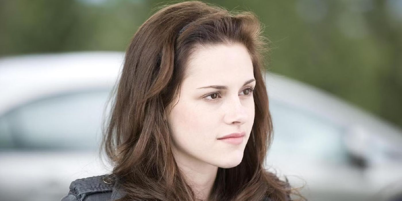 Kristen Stewart as Bella in Twilight
