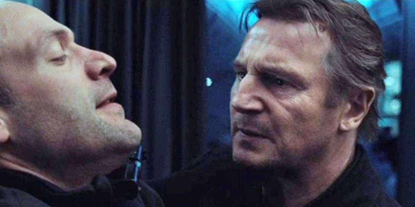 El final continuo explicó la identidad del asesino y su plan para Liam Neeson en el thriller de avión