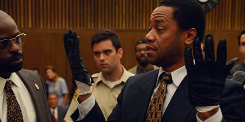 OJ Simpson wearing black gloves in American Crime Story