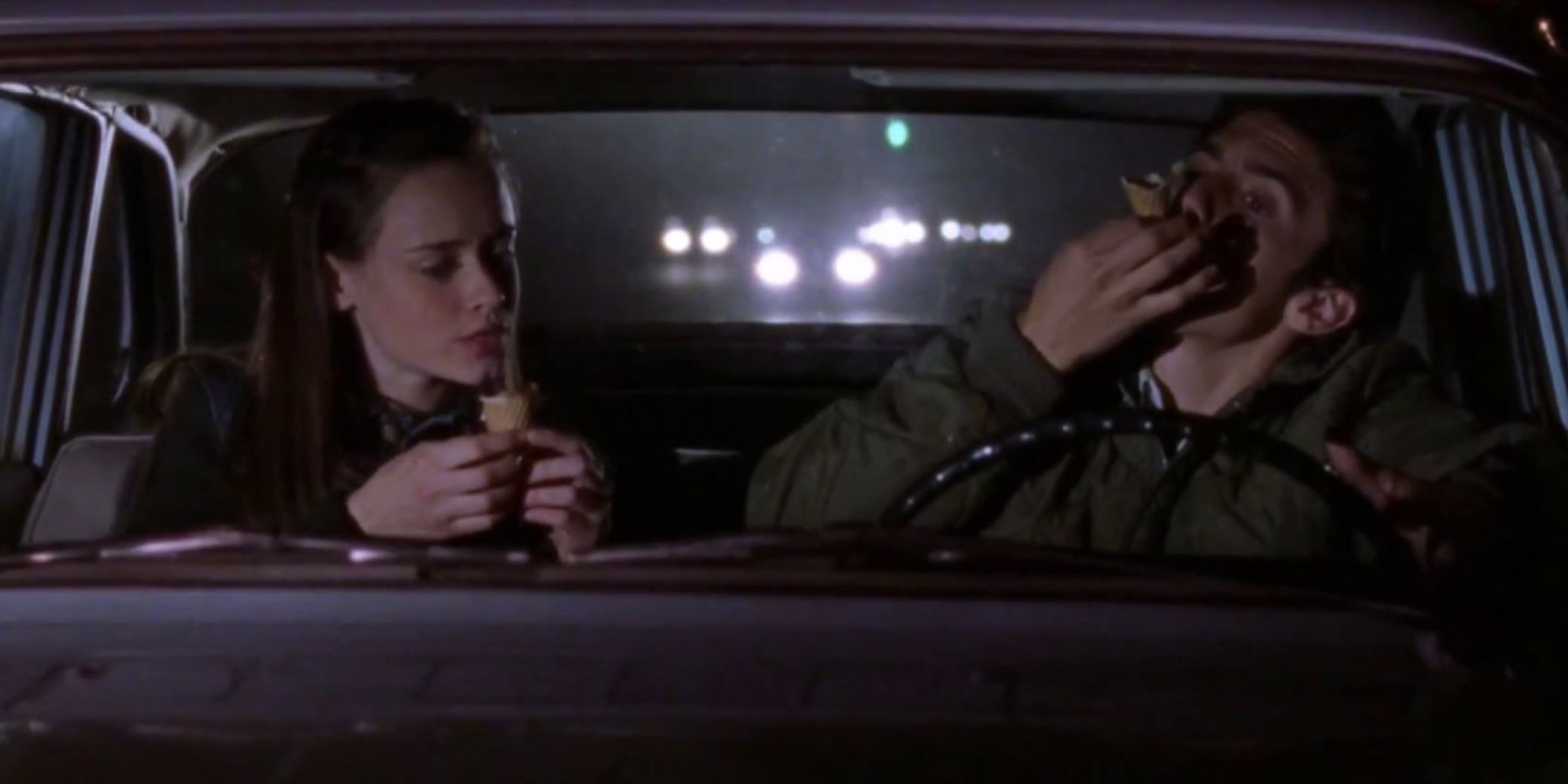 Rory and Jess eating ice cream in the car in Gilmore Girls