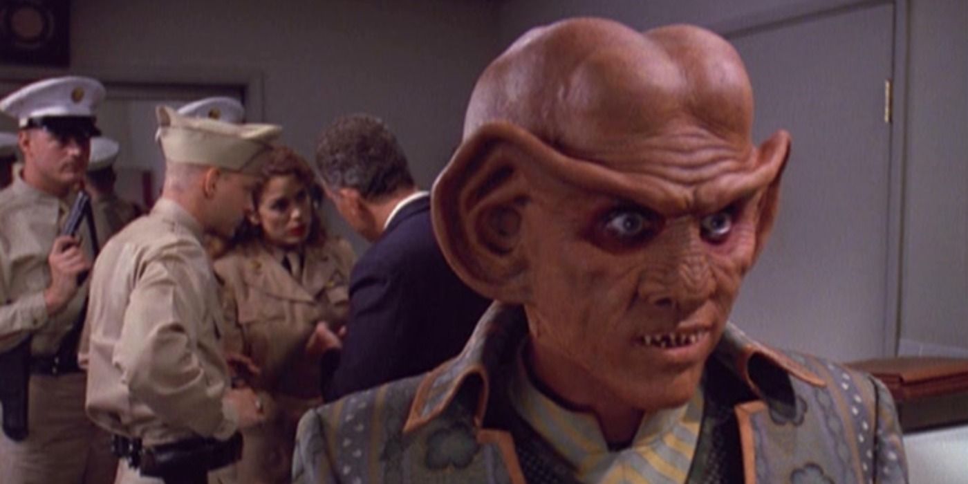 8. Эпизоды «Звездного пути: DS9» изменены из историй TNG