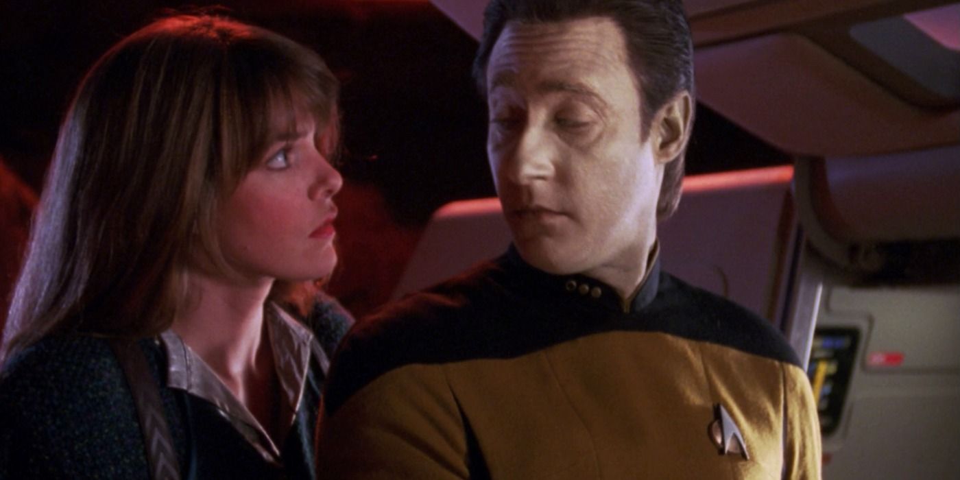 Star Trek: TNG's Data Repeated Spock's Biggest TOS Command Problem