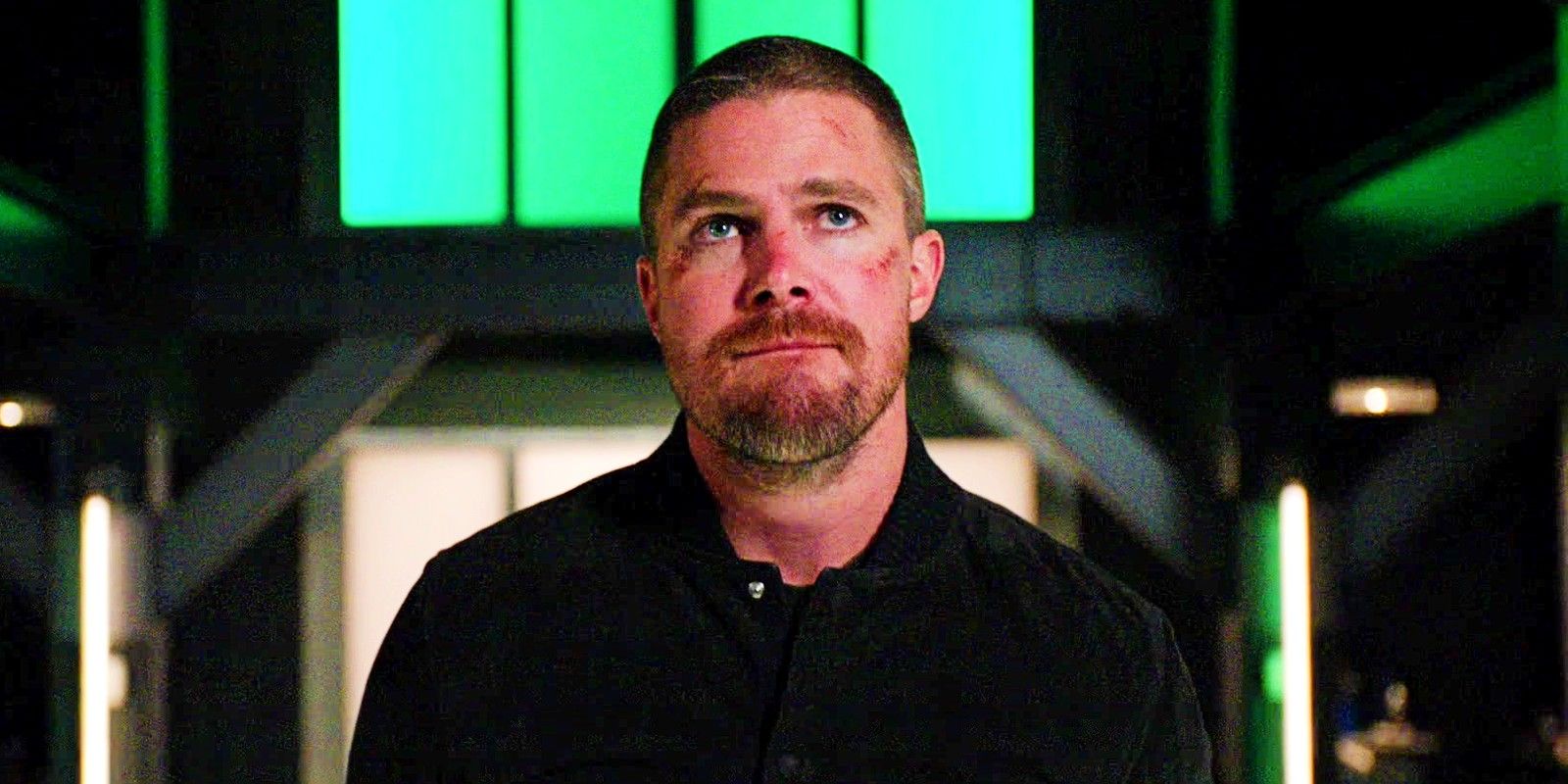 Stephen Amell as Oliver Queen on Arrow Season 8