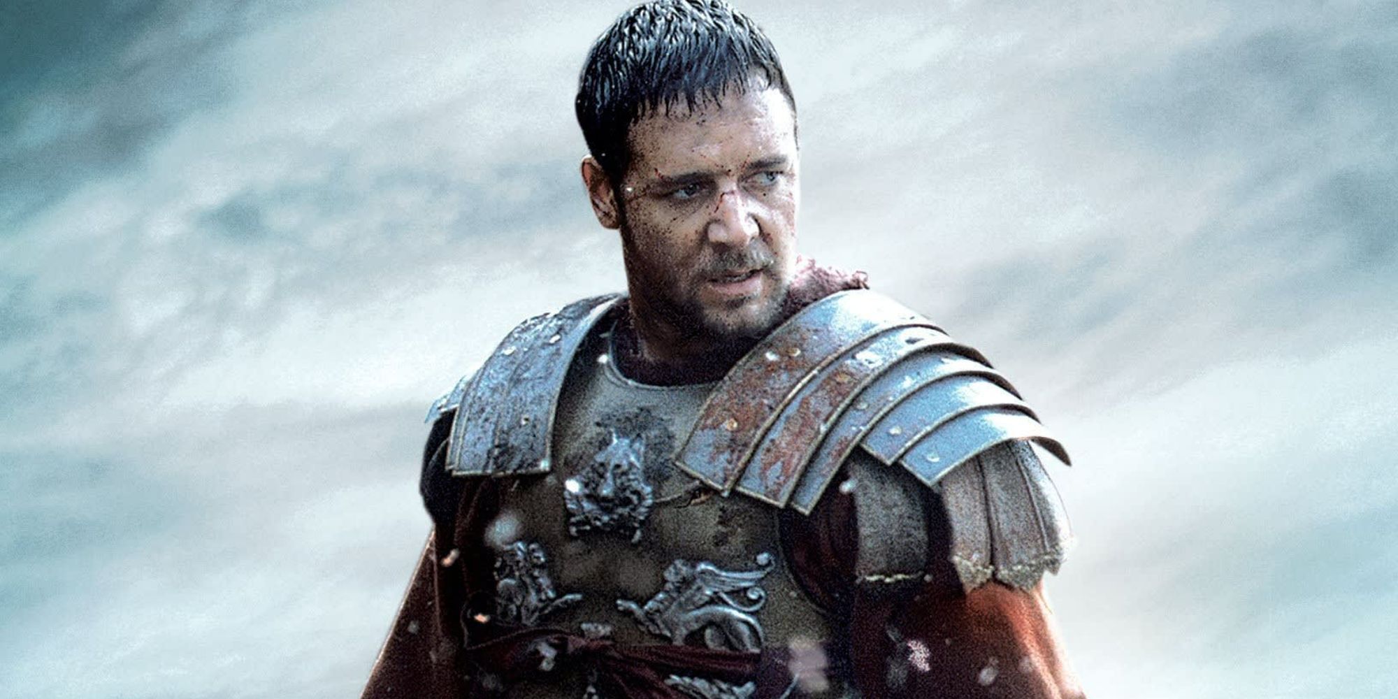 Maximus standing in battle in Gladiator
