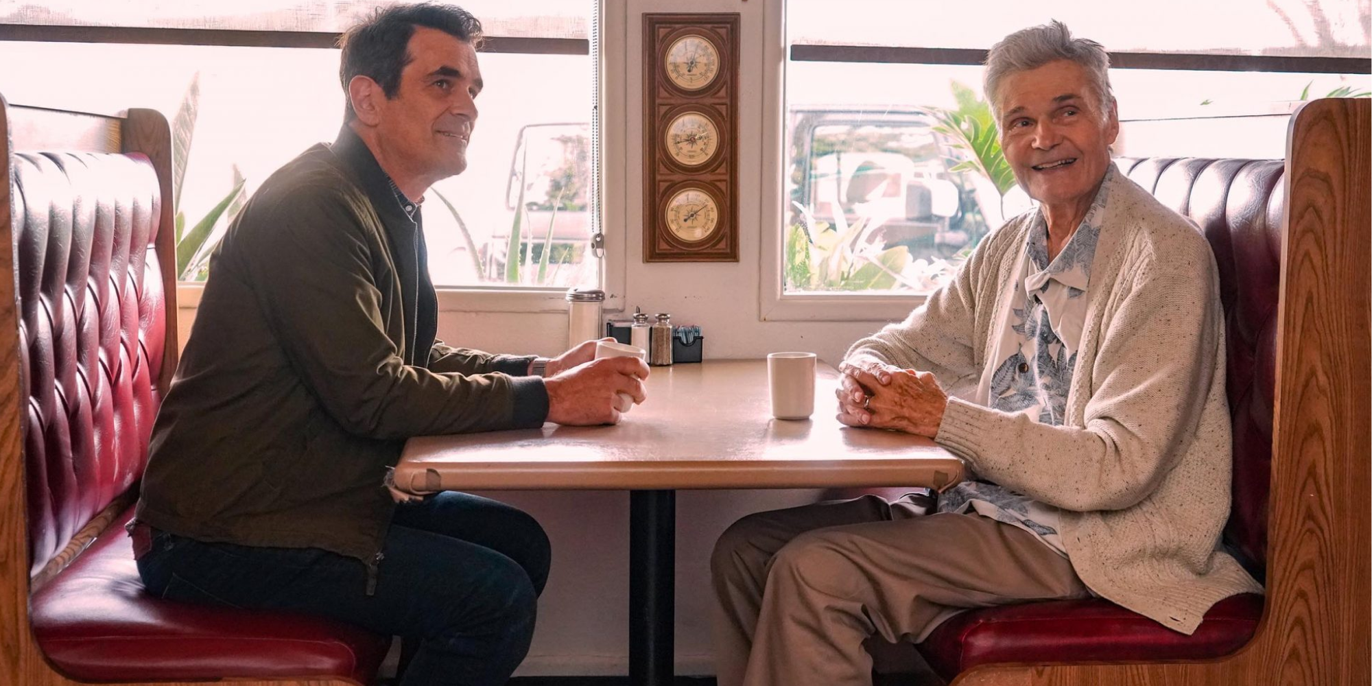 Mind-Blowing Twists: 14 Unexpectedly Dramatic Scenes in TV Comedies That Will Leave You Speechless