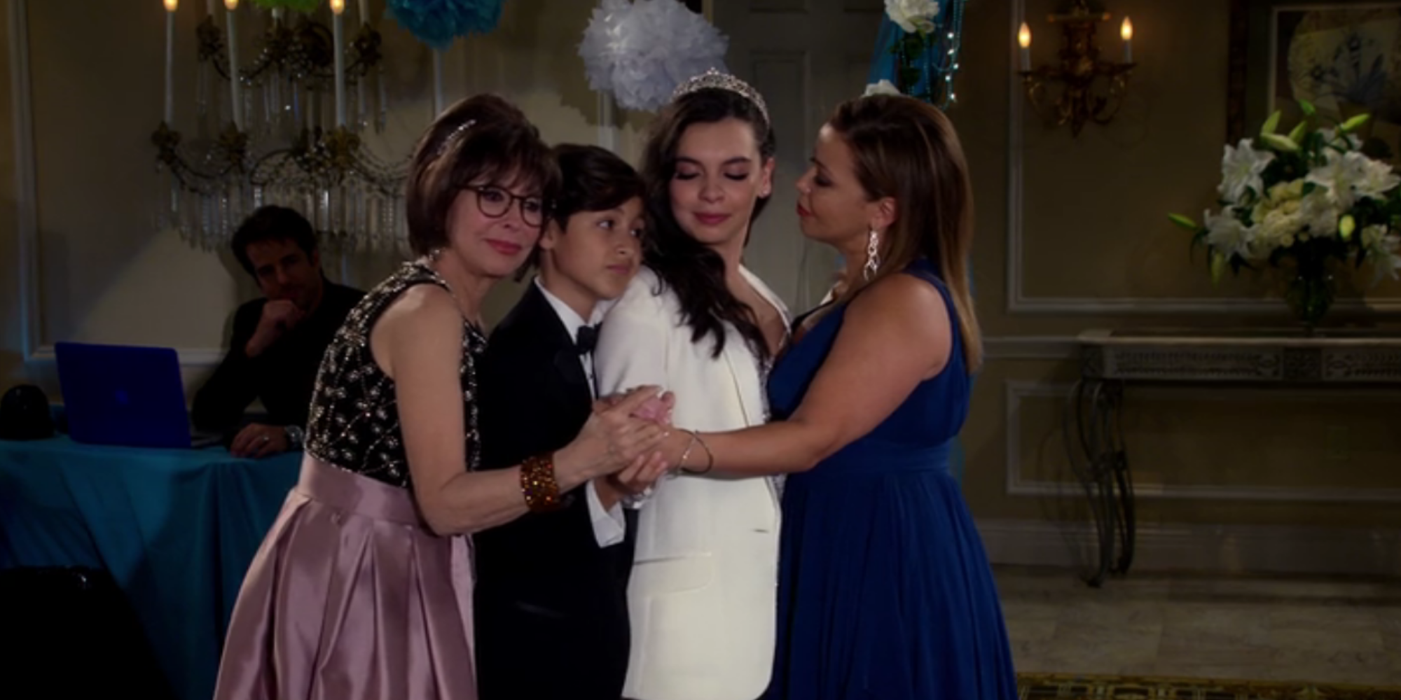 Mind-Blowing Twists: 14 Unexpectedly Dramatic Scenes in TV Comedies That Will Leave You Speechless