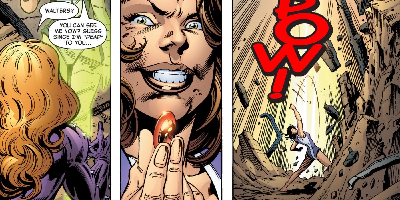 She-Hulk wielding an Infinity Stone.