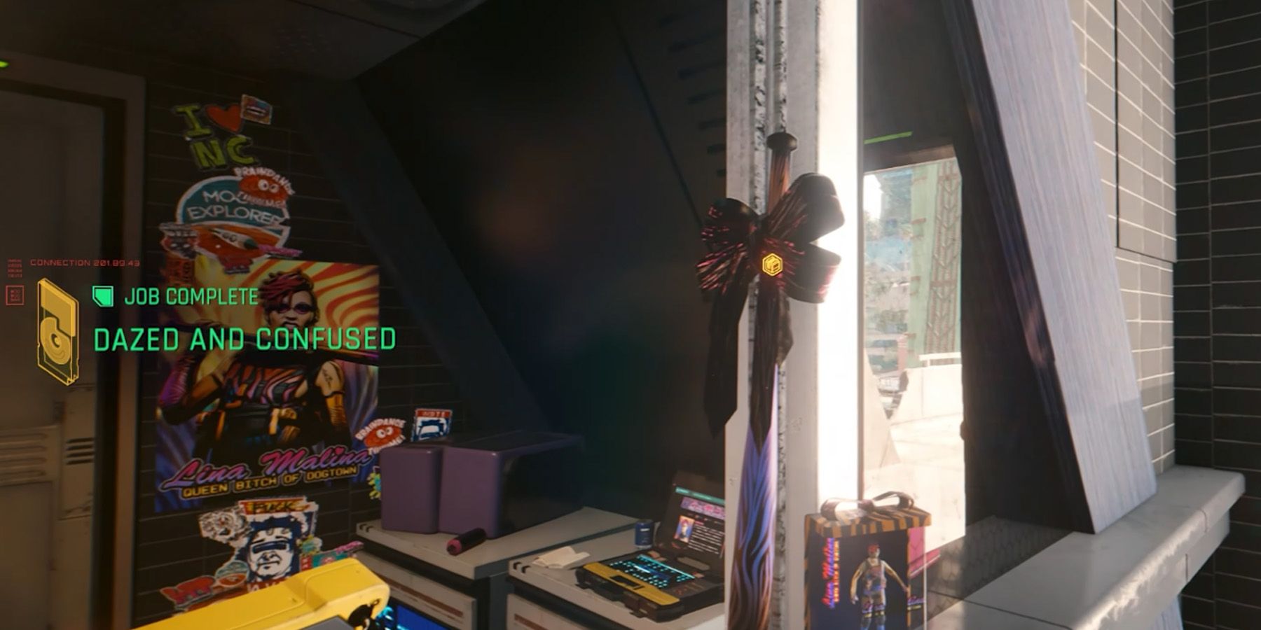 Baby Boomer Baseball Bat with a bow on it leaning against a pillar in Cyberpunk 2077