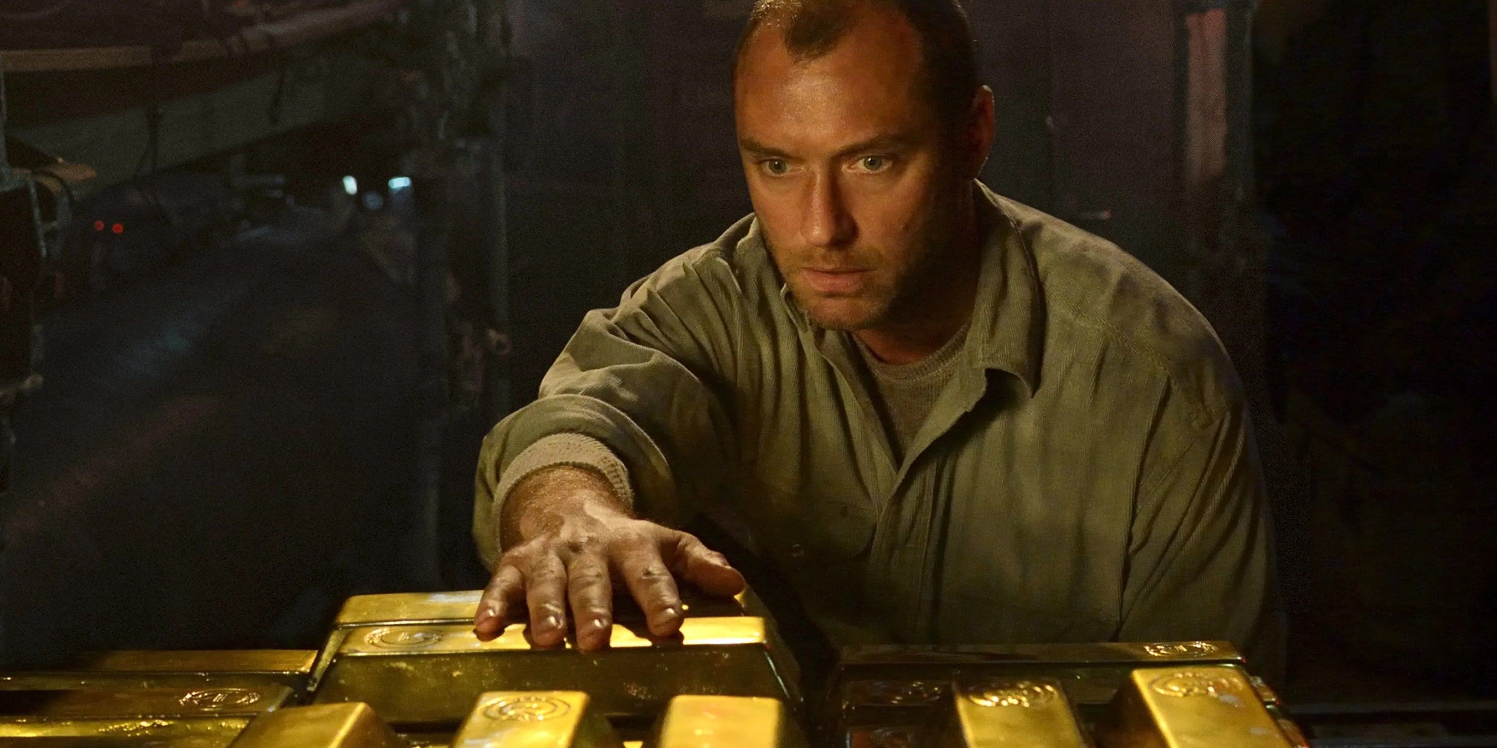 Jude Law touching gold in Black Sea.