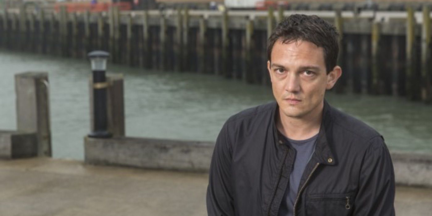 Clive looks on in Broadchurch