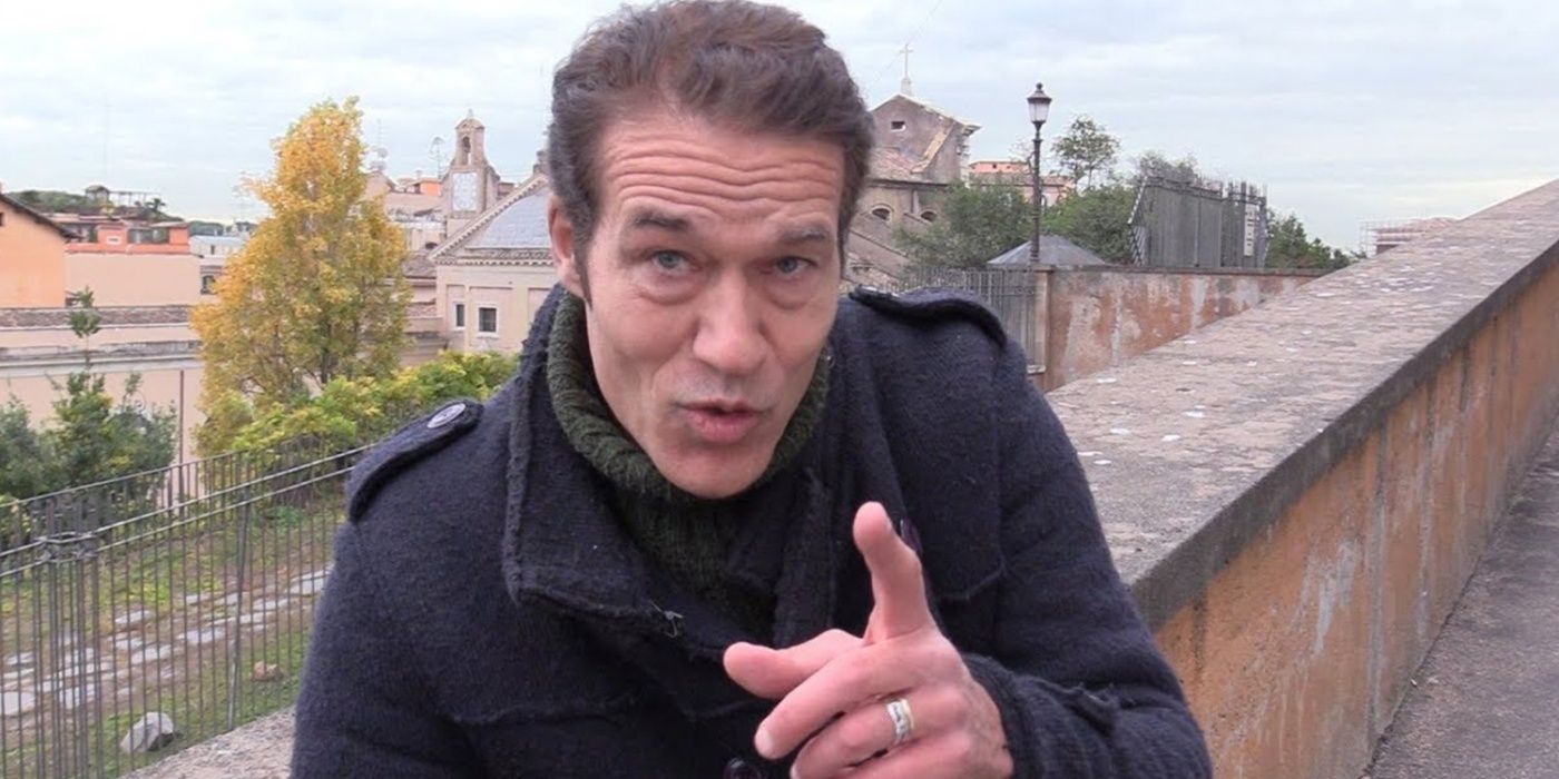 Bruno Bilotta pointing at the camera