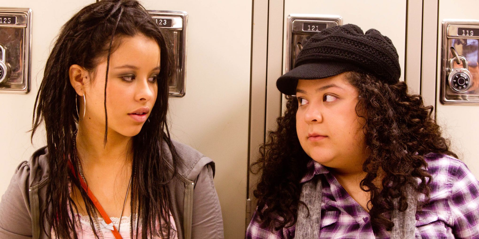 Cierra Ramierz and Raini Rodriguez against lockers in Girl In Progress