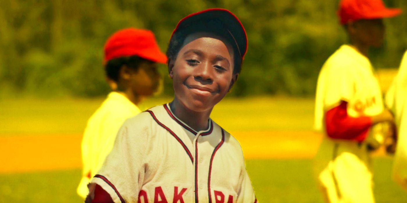 Dean from The Wonder Years smiling while at the baseball field