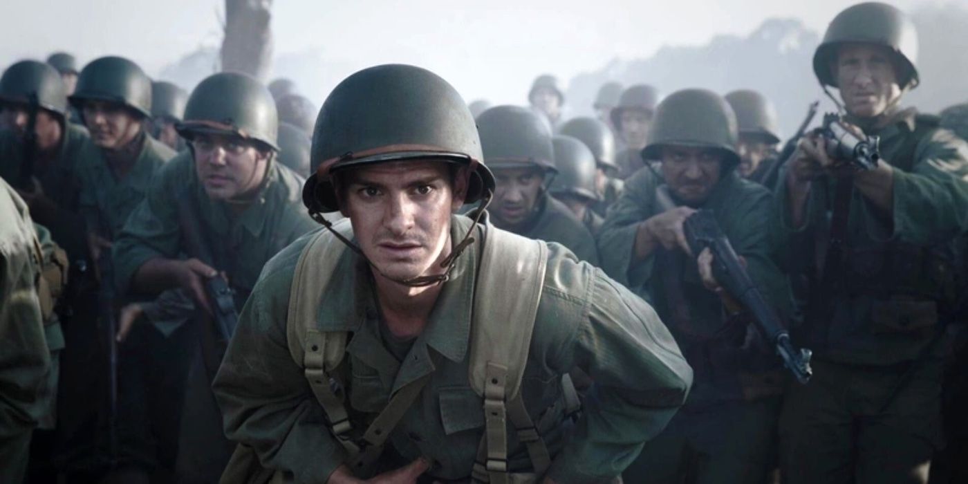 Private Doss and the other soldiers charging forward in the movie Hacksaw Ridge.