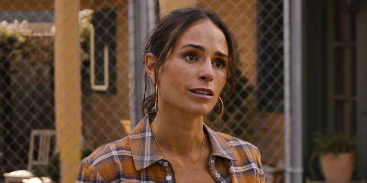 Mia (Jordana Brewster) looks concerned in Fast X