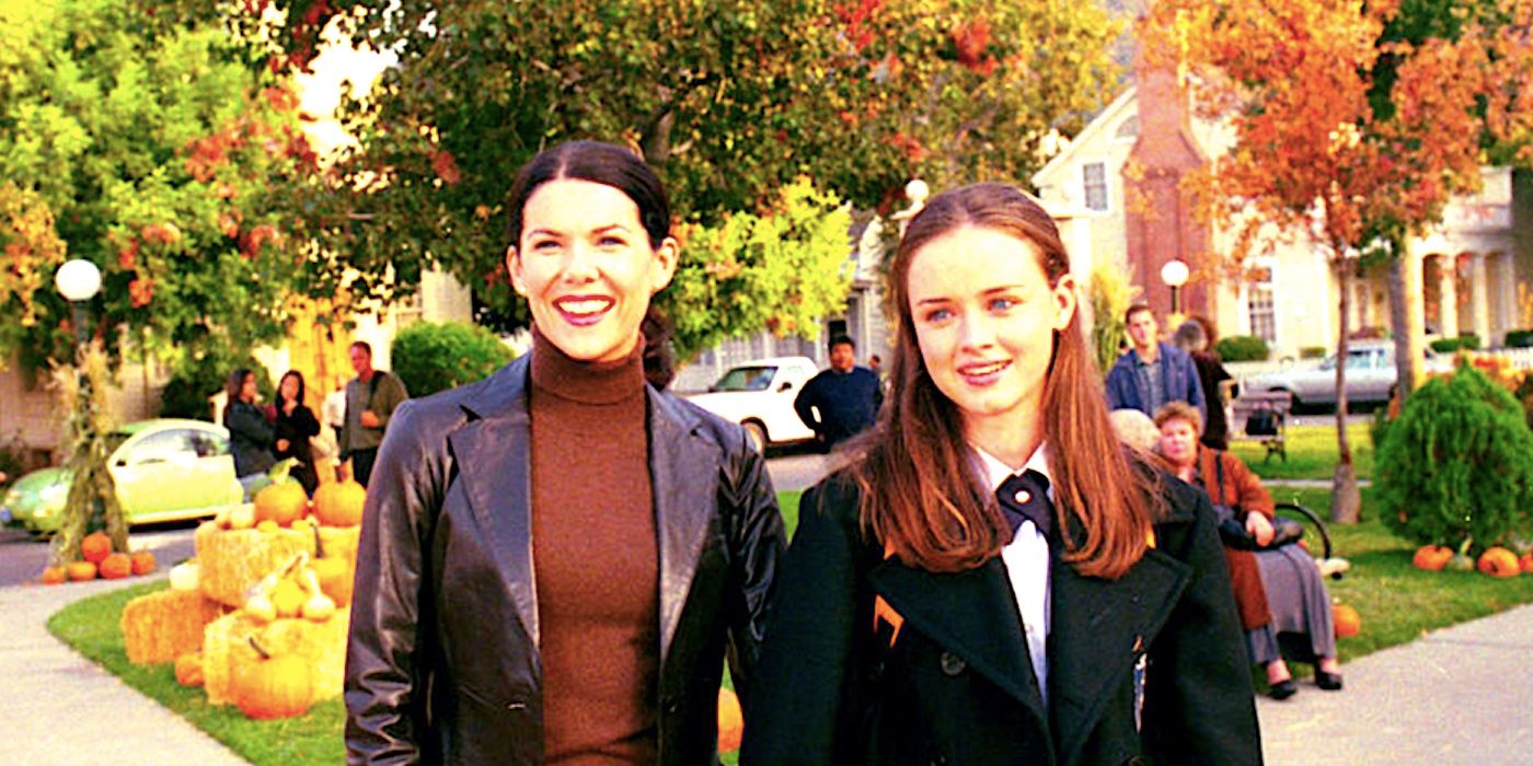 Lorelai and Rory celebrate Halloween in Gilmore Girls