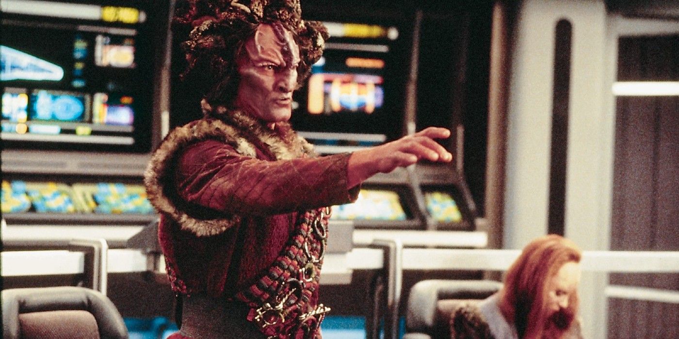 6 Times Janeway Wasn't Captain Of Star Trek: Voyager – United States ...