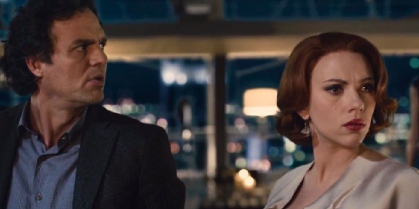Mark Ruffalo and Scarlett Johansson in Avengers Age of Ultron