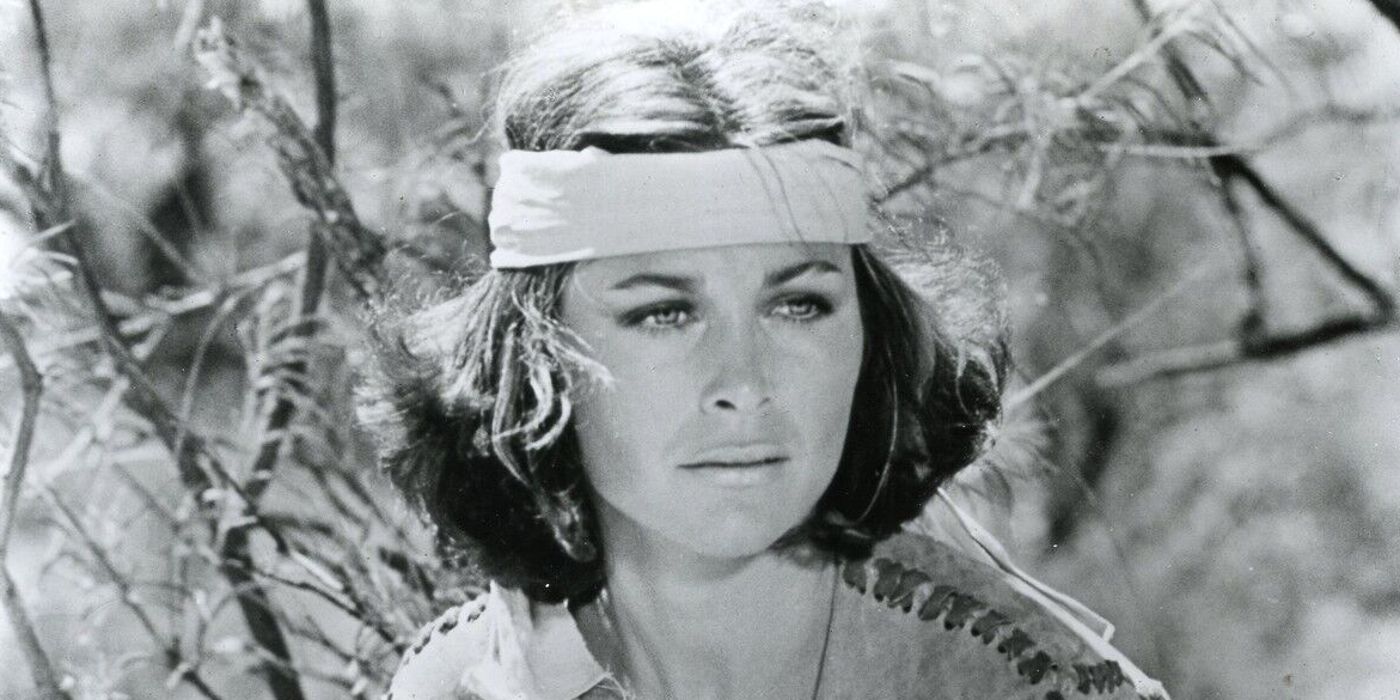 Michele-Carey-in-Five-Savage-Men