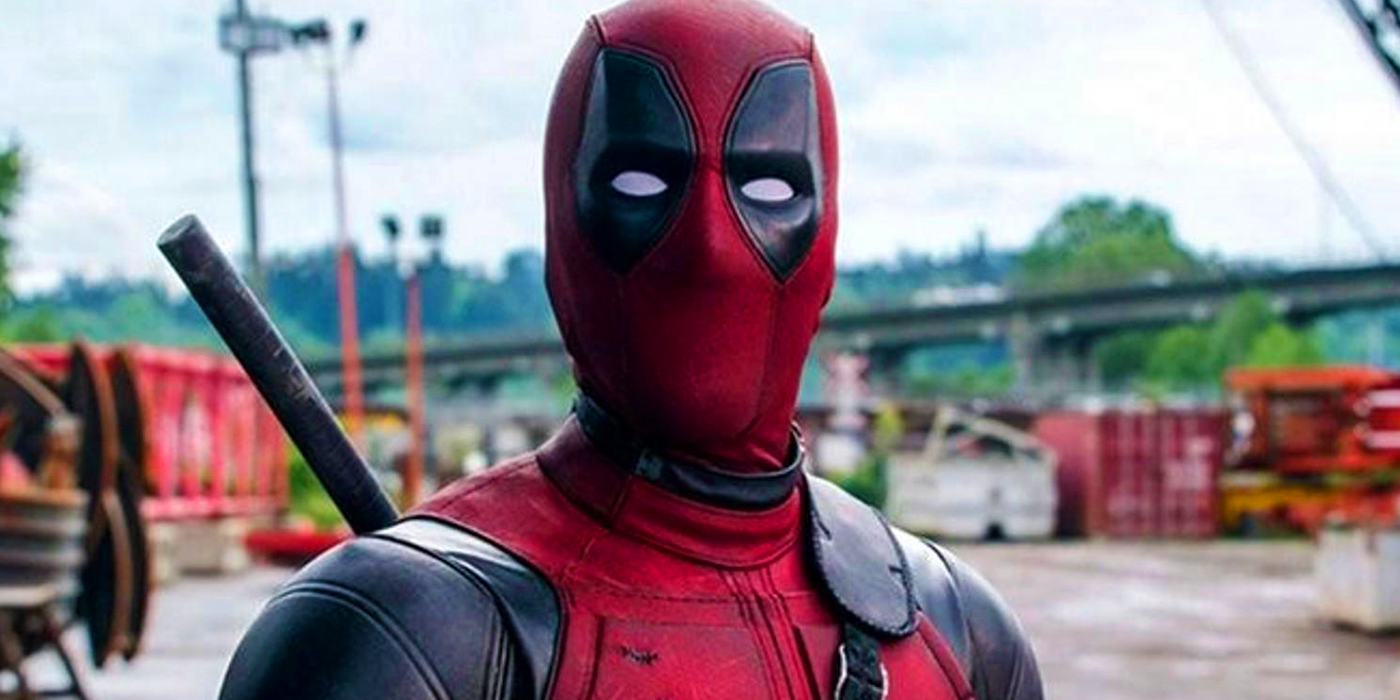 Ryan Reynolds in Deadpool costume in 2016 Fox film