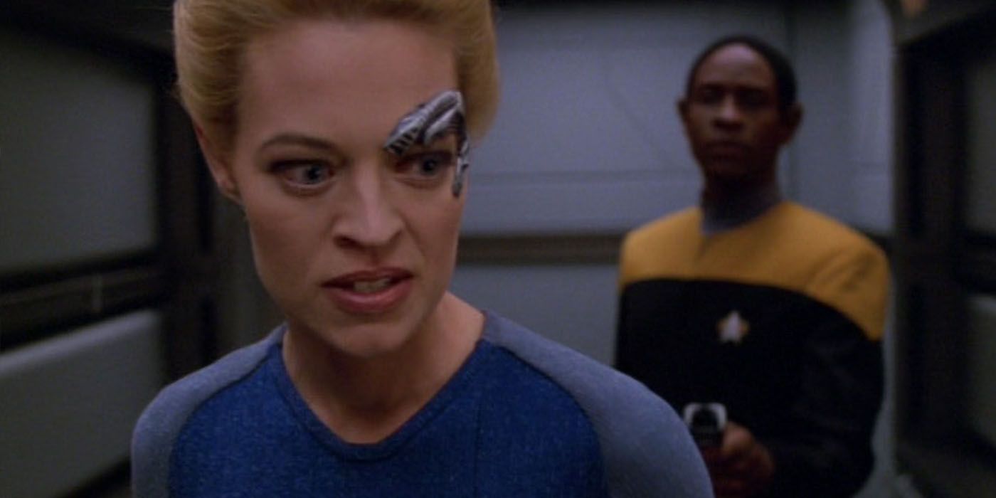 Jeri Ryans Seven Of Nine Star Trek: Voyager and Picard Uniforms Ranked, Worst To Best