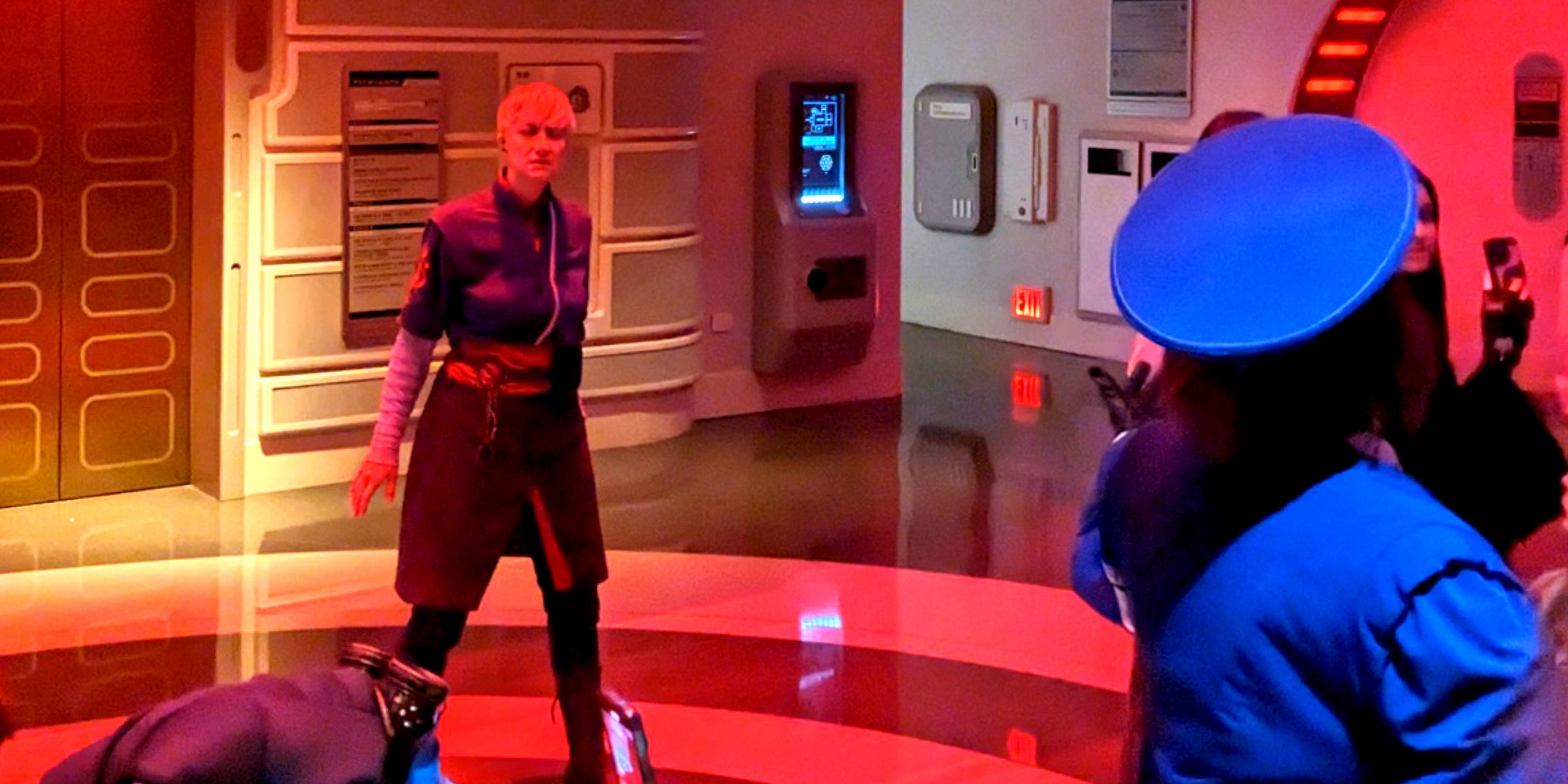 A Saja in the atrium of the Halcyon