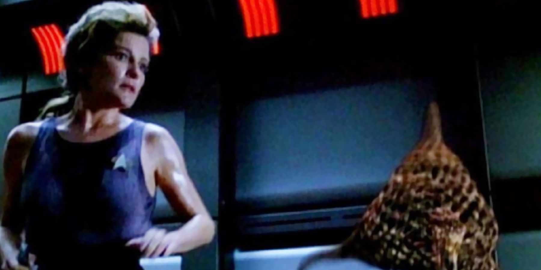 12 Crazy Things That Happened To Star Trek Voyager 