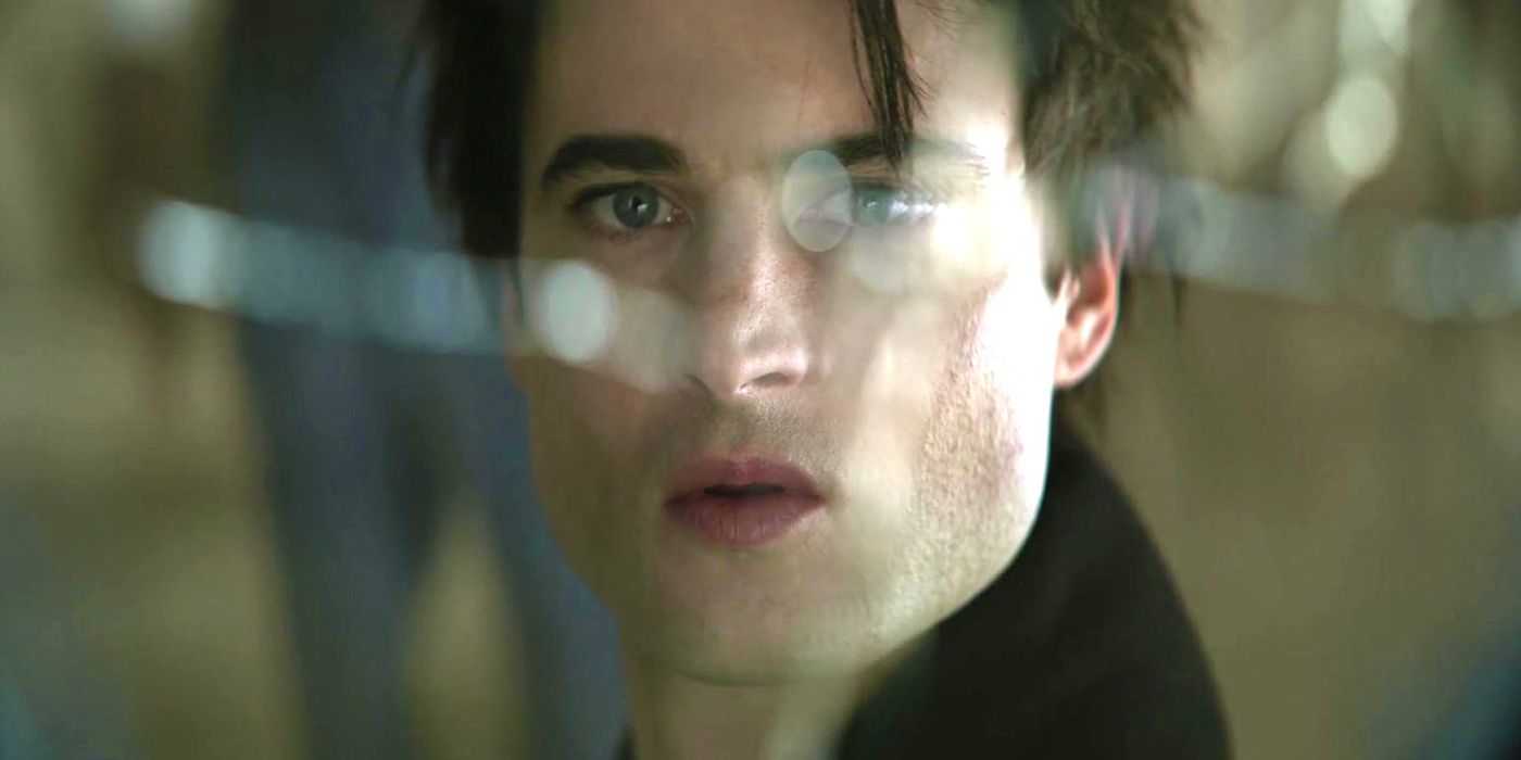 Tom Sturridge in The Sandman
