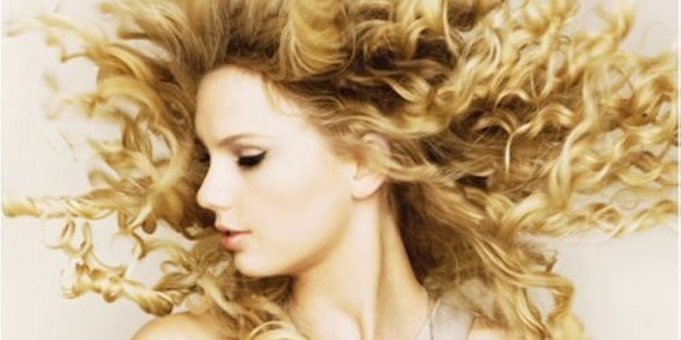 The album cover for Taylor Swift's Fearless 