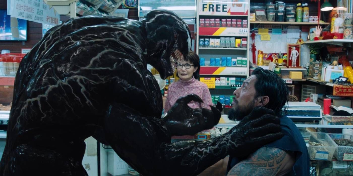 Venom threatens robber in Venom scene