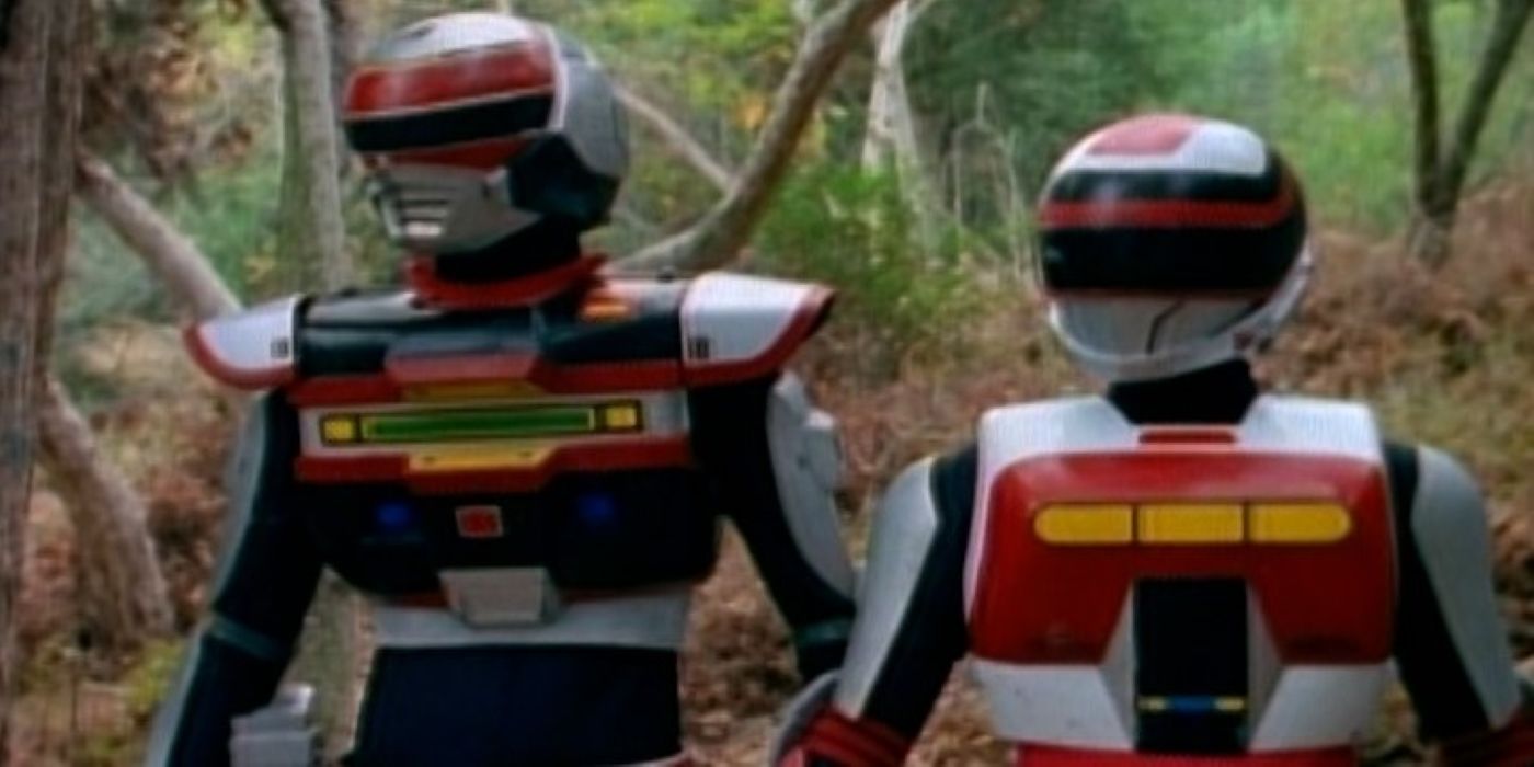 VR Troopers standing-2