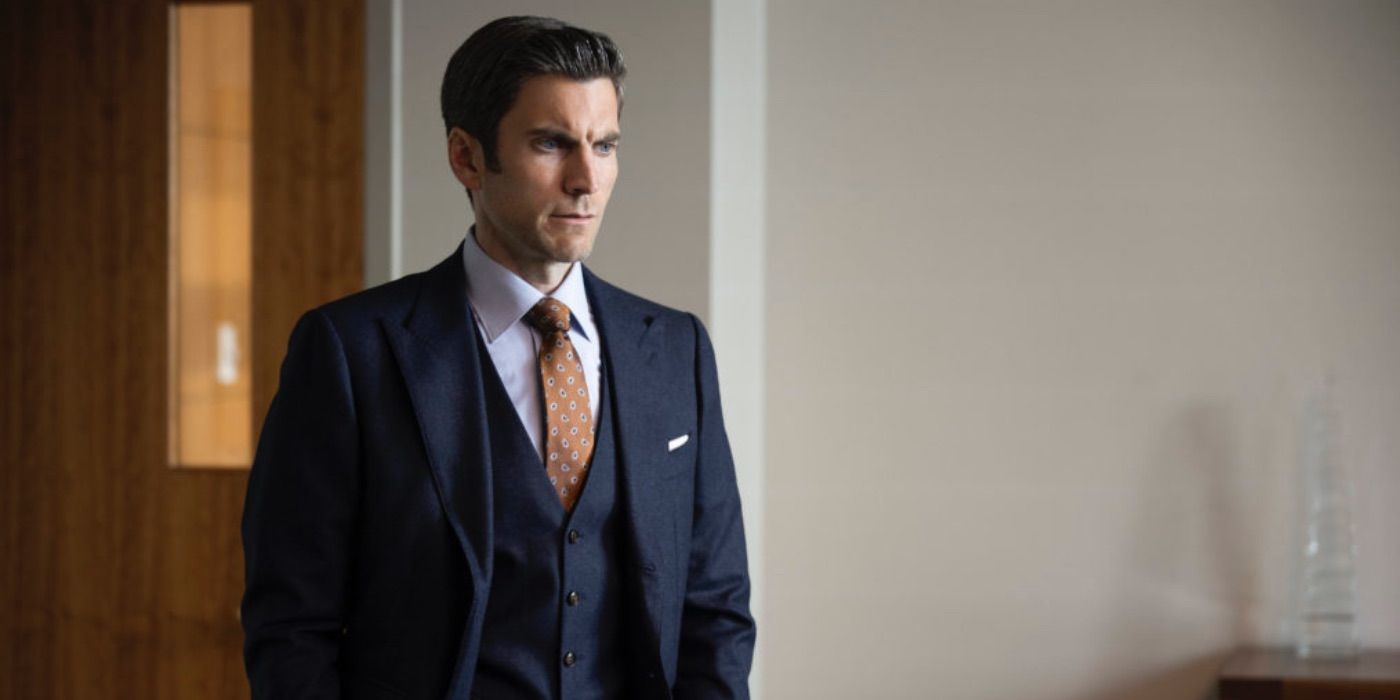 Jamie (Wes Bentley) looks on in Yellowstone.