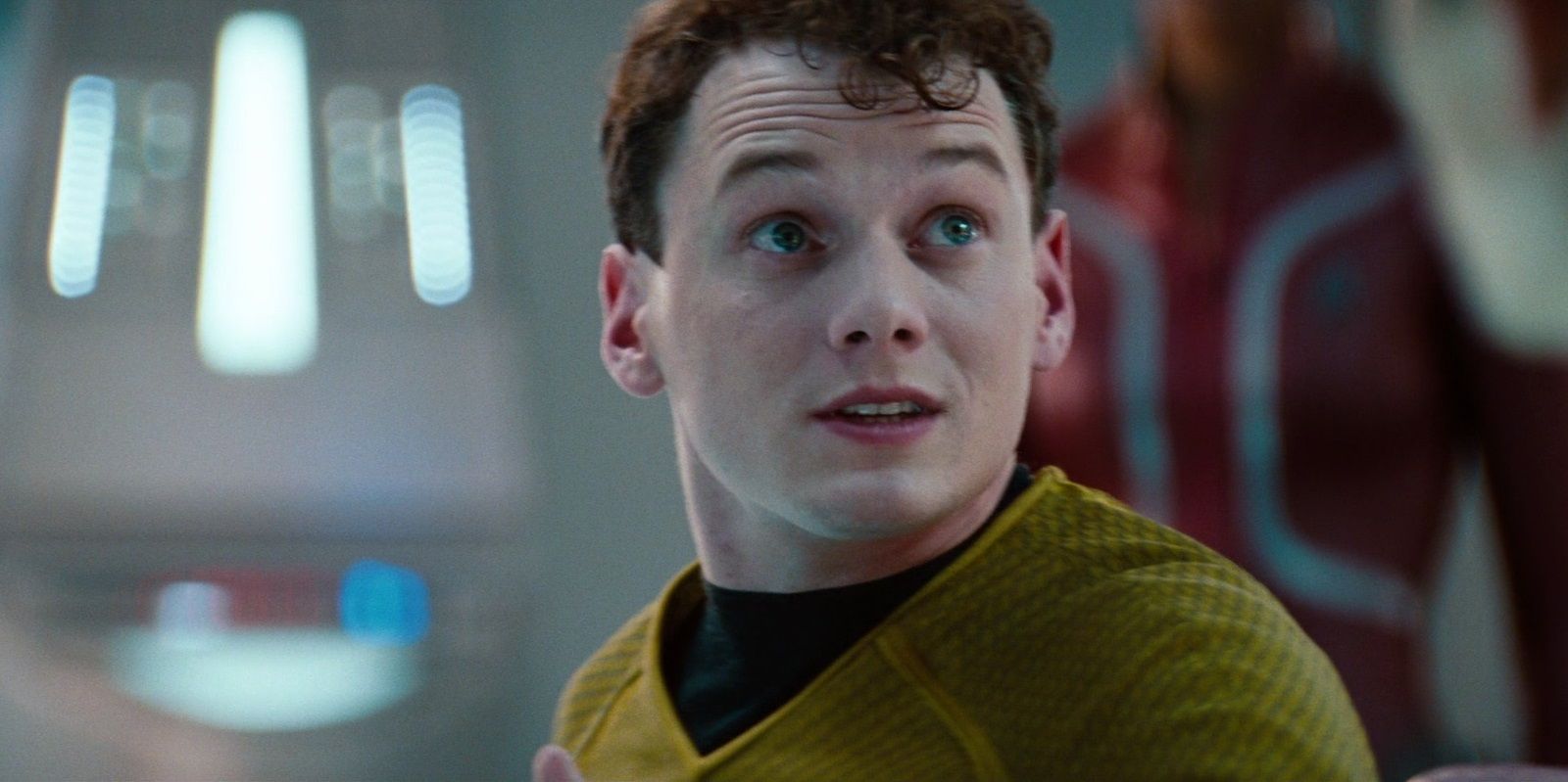 Chris Pine & Starship Enterprise Casts Best Performances After J.J. Abrams Star Trek