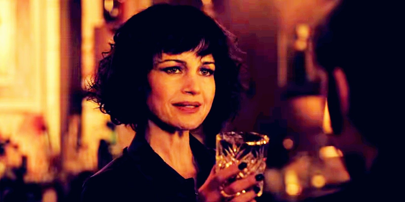 Who Is Verna in The Fall of the House of Usher? All About Carla Gugino's  Character