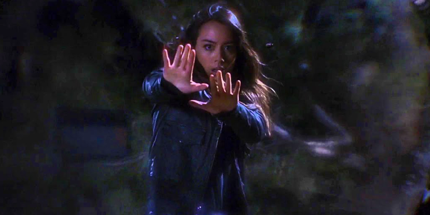 Chloe Bennet's Quake using powers in Agents of SHIELD