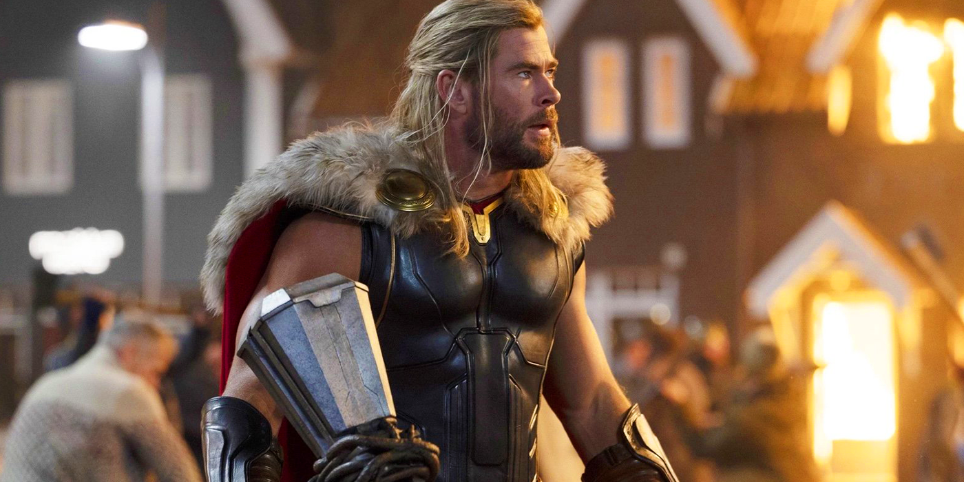Chris Hemsworth fighting in New Asgard in Thor Love and Thunder