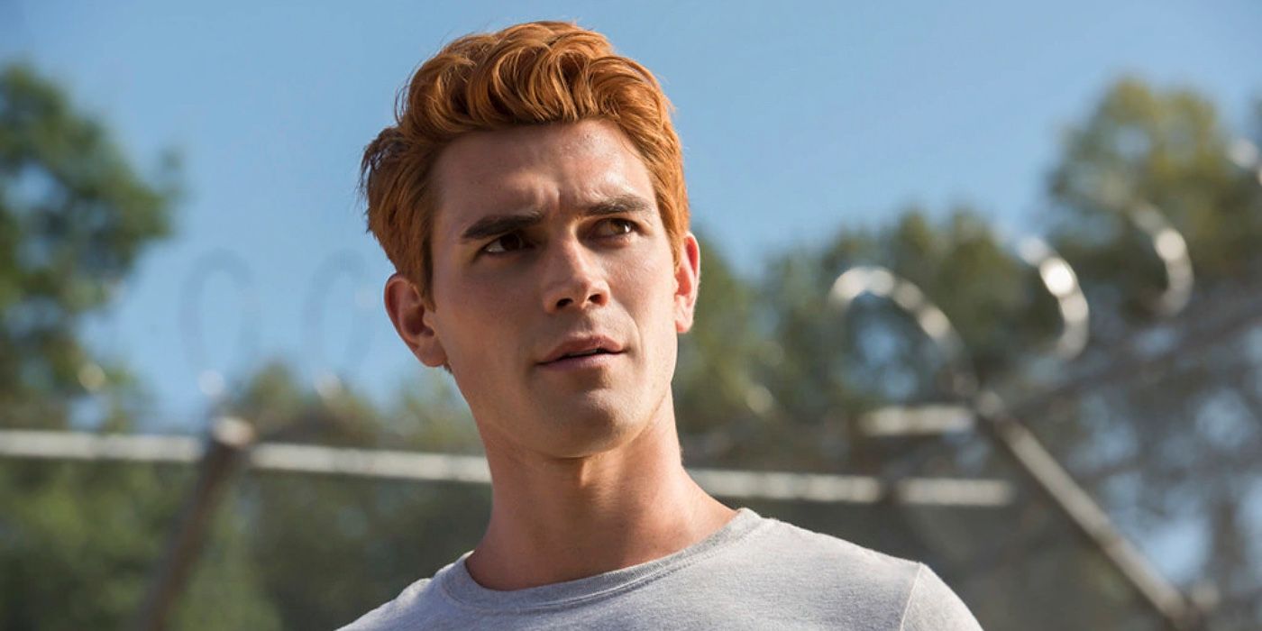 Archie looking off in Riverdale
