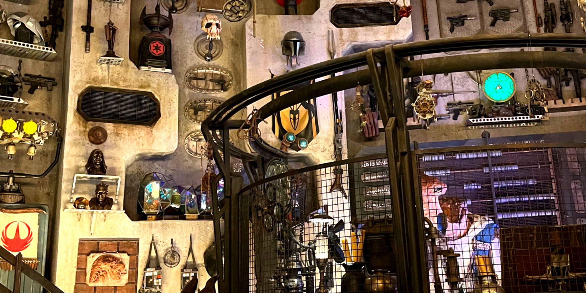 Dok Ondar's Den of Antiquities as featured at Star Wars: Galaxy's Edge on Batuu