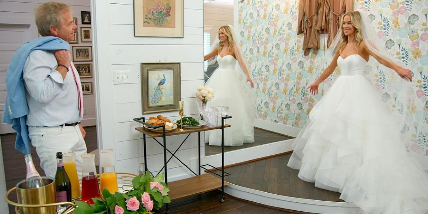 Love Is Blind season 5 Stacy Snyder in her wedding gown in the shop with her dad looking at her