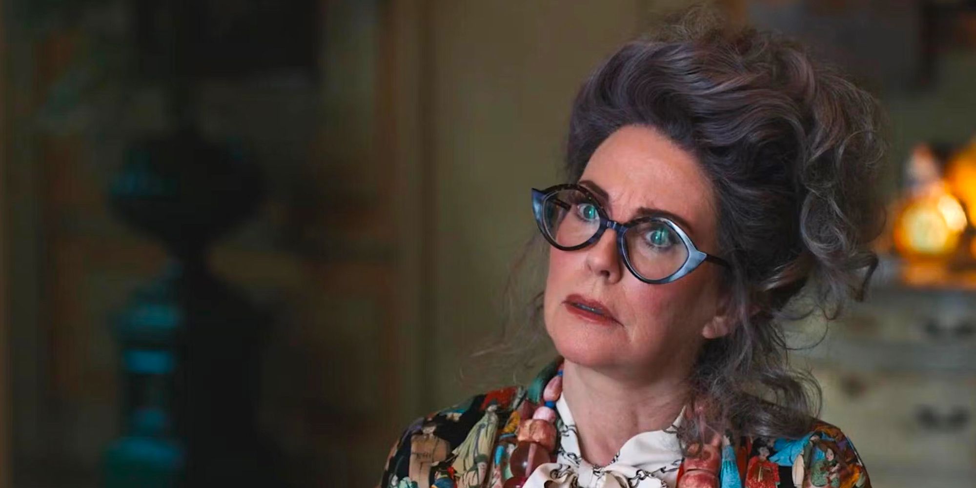Megan Mullally as Evelyn in Dicks The Musical