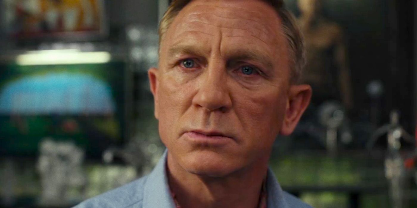 Daniel Craig as Benoit Blanc in close up looking perturbed in Knives Out