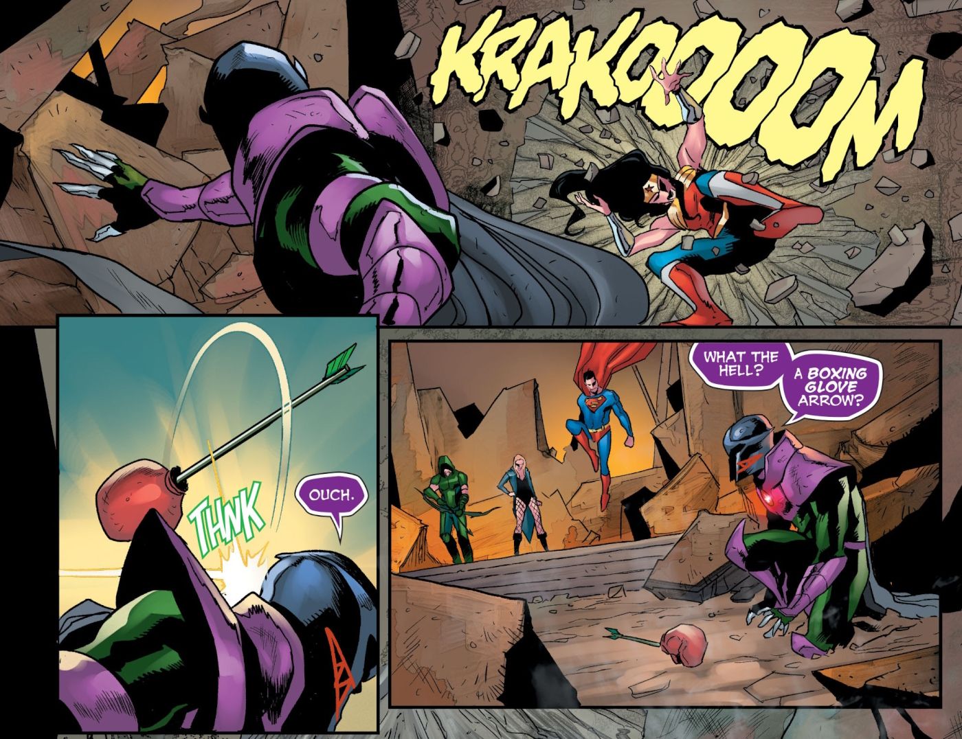 Oliver acerta o Coringa com a flecha da luva de boxe, de Injustiça: Ano Zero