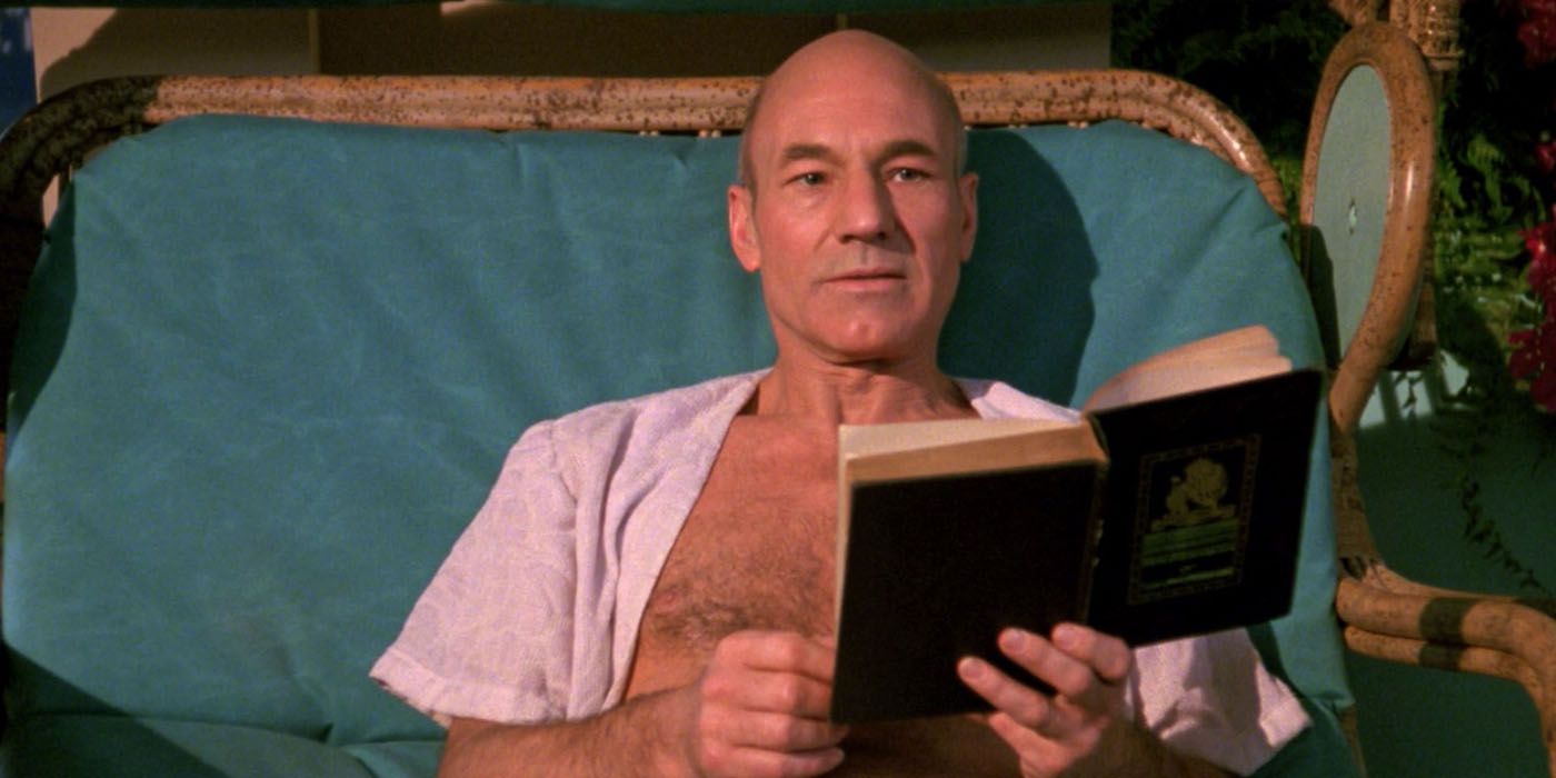 Captain Picard's Star Trek: TNG Vacation Finally Let Patrick Stewart Be Funny