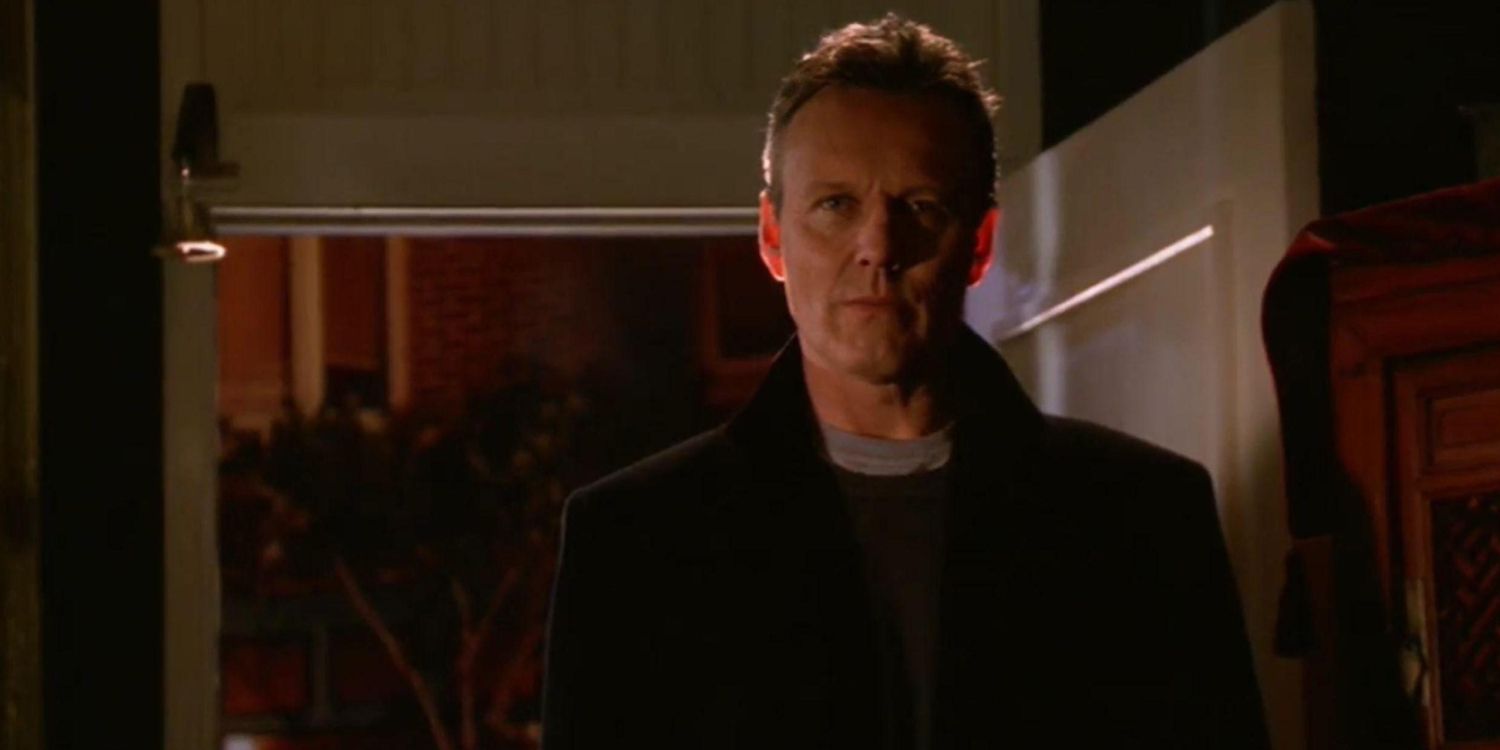 Rupert Giles chega para testar Dark Willow em Buffy's "Faltam dois"