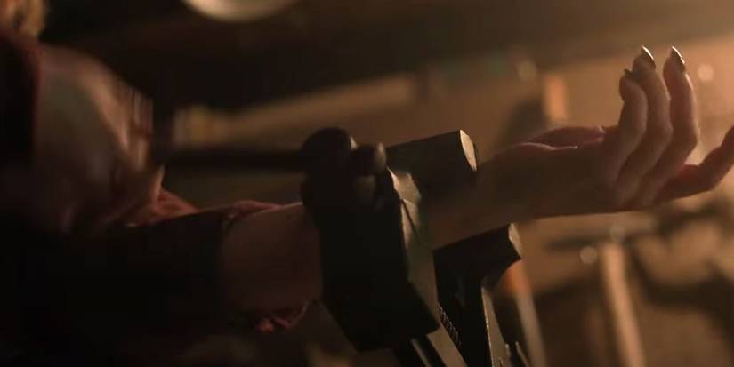 Shelby tries to break her own arm in American Horror Stories Bestie