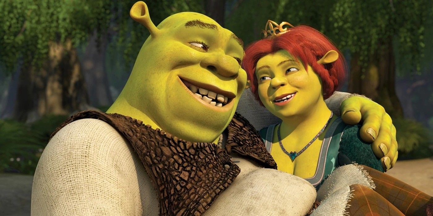 Shrek and Fiona embracing