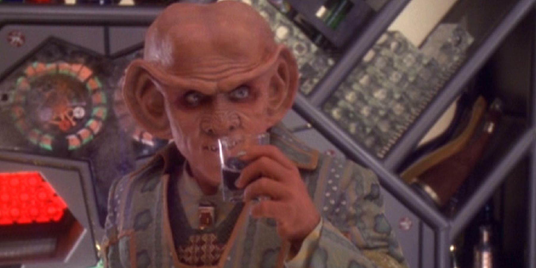 «Звездный путь», возможно, намекнул на удивительное будущее DS9 Ferengi