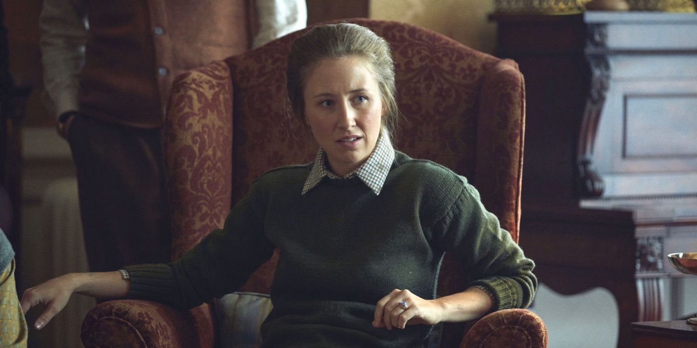 Anne looks concerned in The Crown